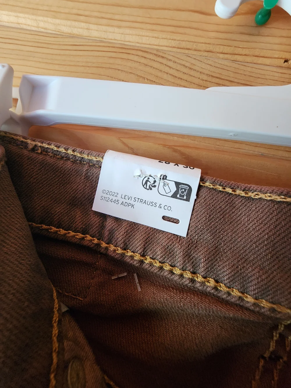 Levi's Men's Slim Straight Brown Jeans